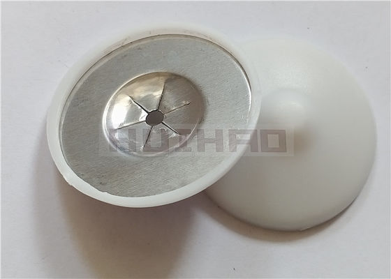 Clip di velocità per isolamento da 38 mm con cappucci a cupola in PE utilizzati in combinazione con perni di isolamento
