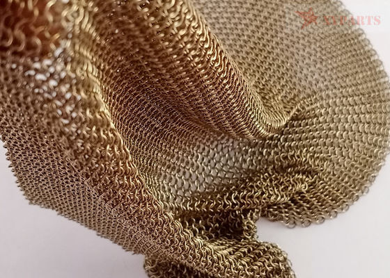 Cornice in acciaio inossidabile di colore oro saldata per decorazioni alberghiere
