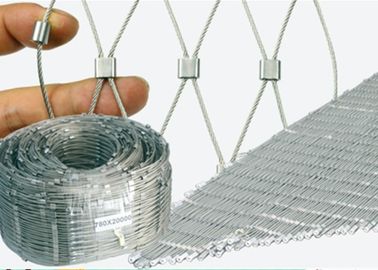 Il recinto architettonico X tende la maglia del cavo metallico, maglia flessibile del cavo dell'acciaio inossidabile
