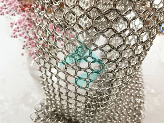 L'argento ha ricoperto intorno 304 ad acciaio inossidabile Ring Mesh