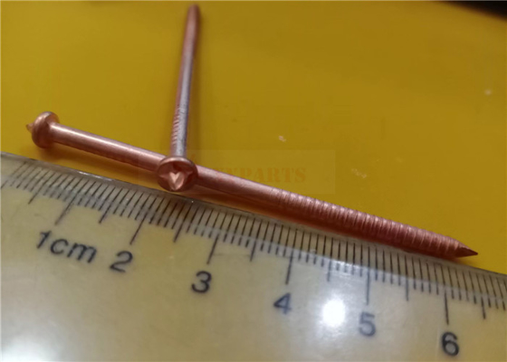 la saldatura di perno di 65mm x di 3mm appunta l'isolamento di acciaio dolce con le ranelle di bloccaggio di auto di 38mm